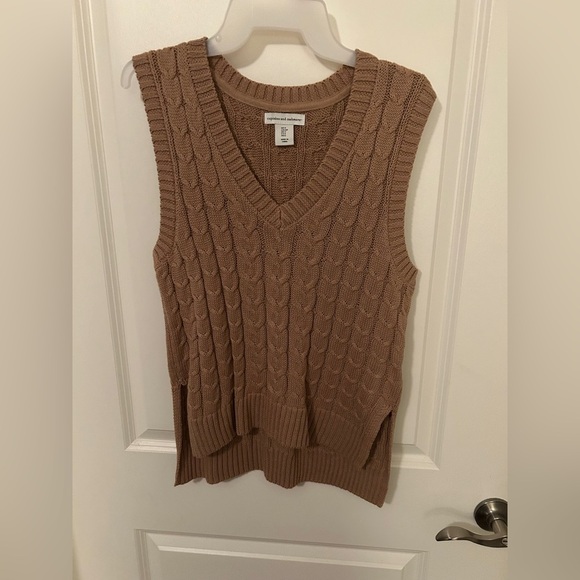 cupcakes & cashmere Sweaters - cupcakes & cashmere Women's Brown V-Neck Sweater Vest